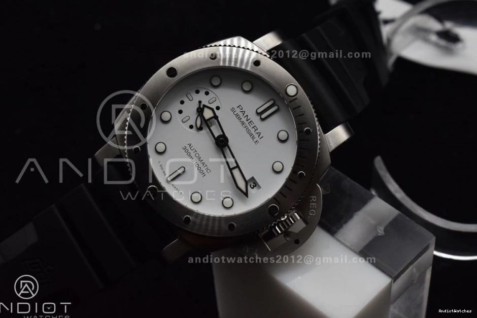 Black PAM2223 White Rubber 42mm on Strap Submersible Edition Best MoistureWicking Dial P 990 VSF 0506